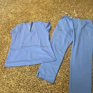 Figs Ceil Blue Set small m/p medium petite
